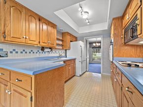 7305 Berkman DR, Austin TX 78752