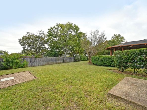 7305 Berkman DR, Austin TX 78752