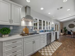 8109 Ripplewood DR, Austin TX 78757