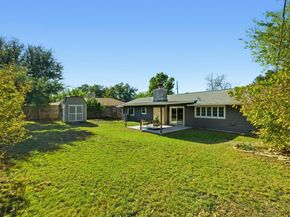 8109 Ripplewood DR, Austin TX 78757