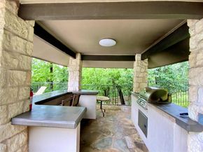 6000 Shepherd Mountain CV 315, Austin TX 78730