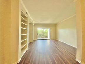 6000 Shepherd Mountain CV 315, Austin TX 78730