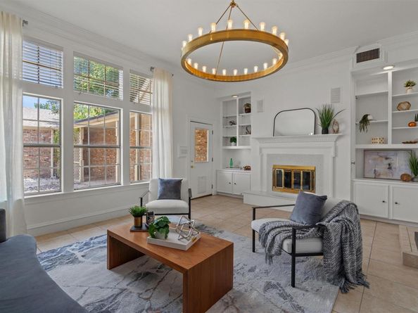 506 W 33rd ST, Austin TX 78705