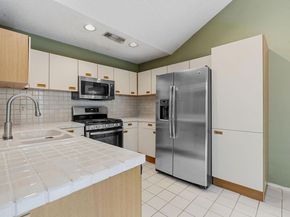4305 Bonnell Vista CV A6, Austin TX 78731
