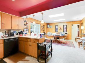 2707 Princeton DR, Austin TX 78741