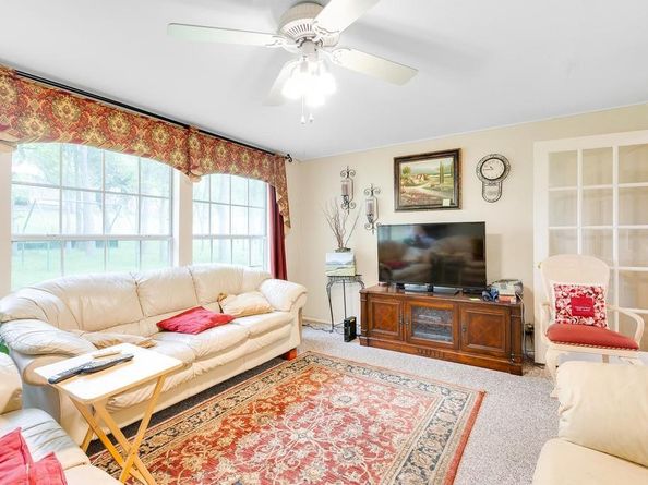2707 Princeton DR, Austin TX 78741