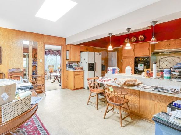 2707 Princeton DR, Austin TX 78741