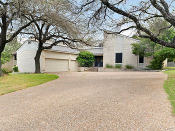 1706 Lakeway BLVD