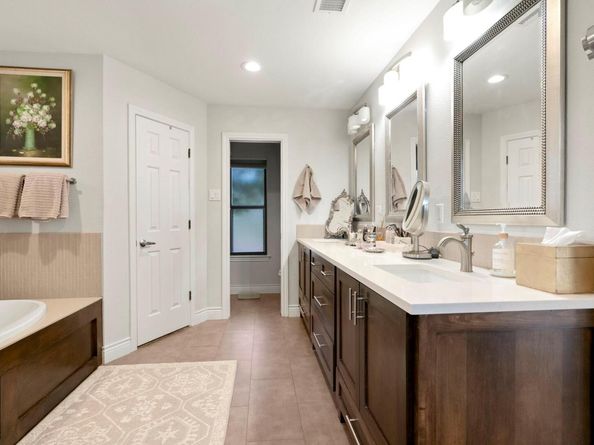 1706 Lakeway BLVD, Lakeway TX 78734