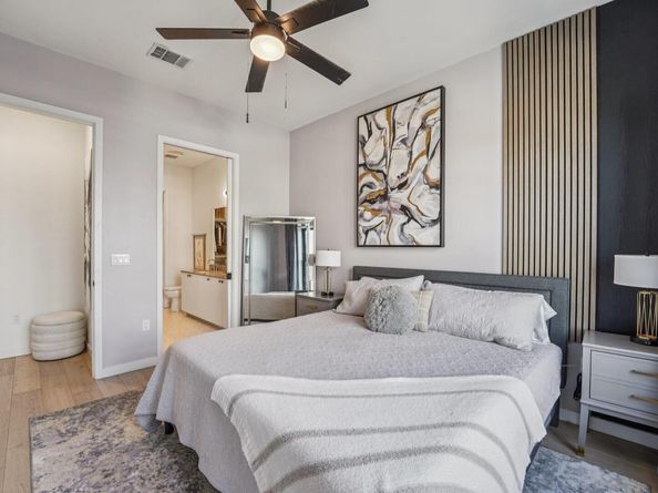 800 Embassy DR 429, Austin TX 78702