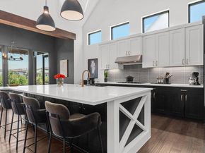 314 Hidden Beacon BND, Austin TX 78738