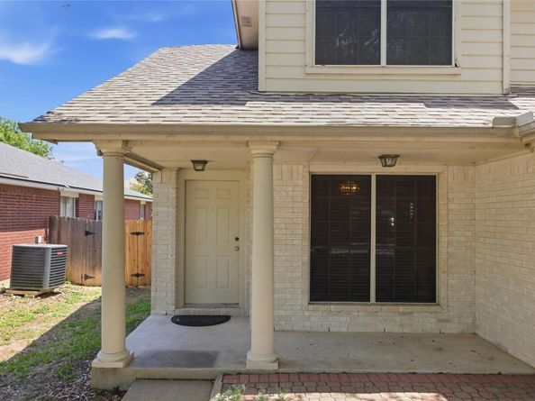 3816 Top Rock LN, Round Rock TX 78681
