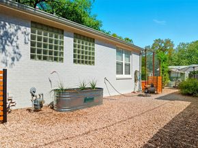 1608 Morgan LN, Austin TX 78704