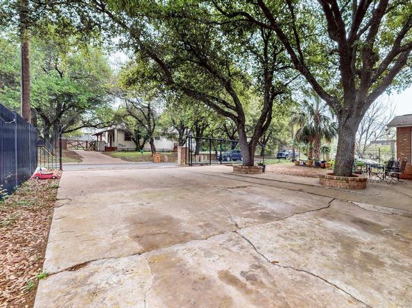 2206 Palo Pinto DR, Austin TX 78723