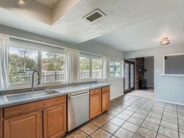 10302 Button Quail CV, Austin TX 78758