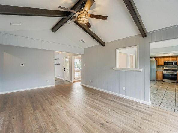 10302 Button Quail CV, Austin TX 78758