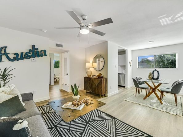 3703 Harmon Ave 101, Austin TX 78705
