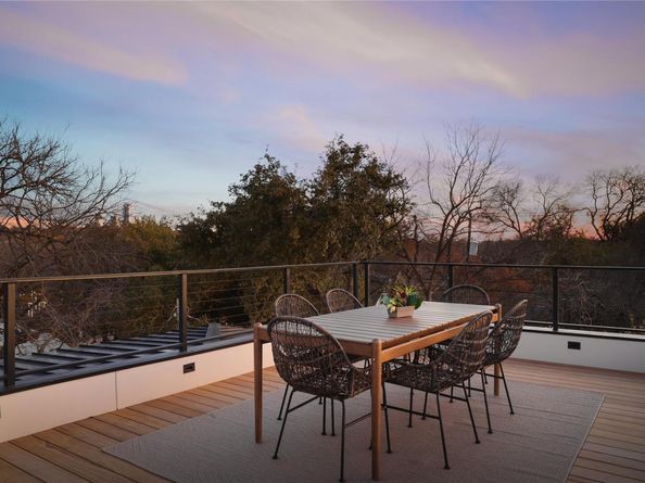 2102 Bowman Ave, Austin TX 78703