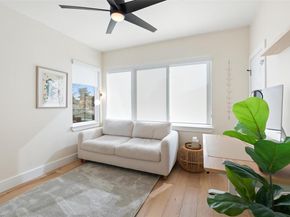 5604 Samuel Huston Ave 2, Austin TX 78721