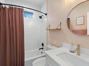 5604 Samuel Huston Ave 2, Austin TX 78721