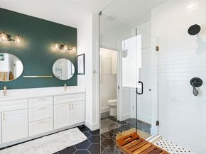 5604 Samuel Huston Ave 2, Austin TX 78721