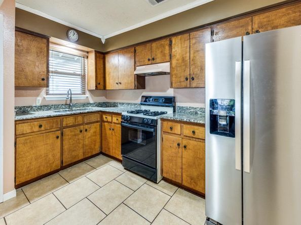 817 Glen Oak DR, Austin TX 78745