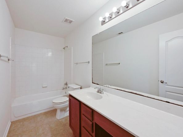 6913 Derby Downs DR, Austin TX 78747