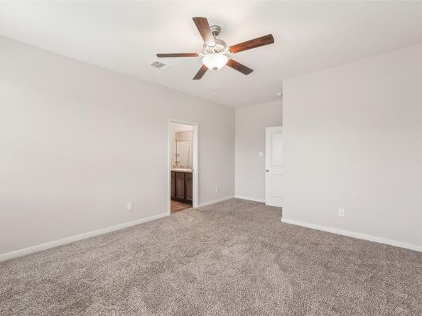 320 Freedom Park Ave, Liberty Hill TX 78642