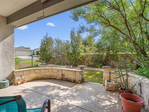 101 Alamosa Creek LN, Georgetown TX 78633