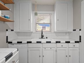 2609 Willow ST 1, Austin TX 78702