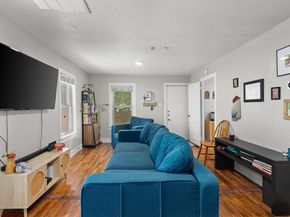 2609 Willow ST 1, Austin TX 78702