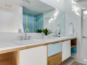 4713 Via Media, Austin TX 78746