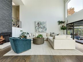 4713 Via Media, Austin TX 78746