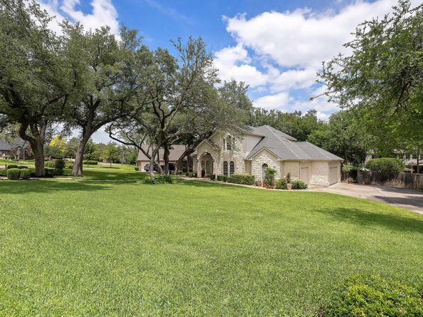 2929 Cedar Crest CIR, Round Rock TX 78665