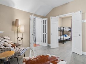 2106 Kenwood Ave, Austin TX 78704