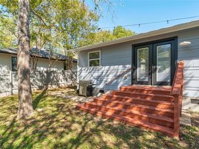 1204 Eleanor ST, Austin TX 78721