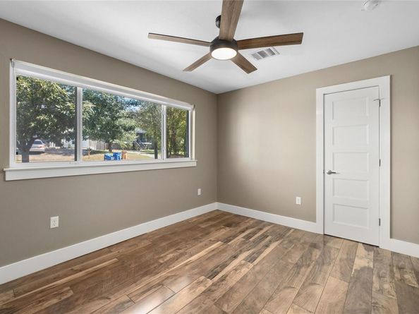 1204 Eleanor ST, Austin TX 78721