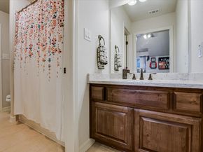 2404 First View, Leander TX 78641
