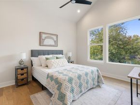 2001 Rountree DR 1, Austin TX 78722