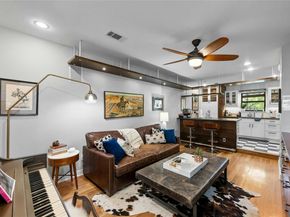 2409 East Side DR, Austin TX 78704