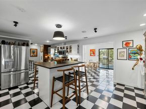 2409 East Side DR, Austin TX 78704