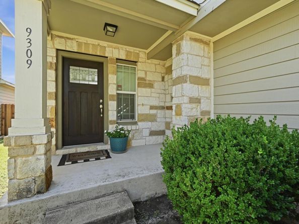 9309 Sweetgum DR, Austin TX 78748