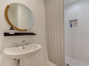 2117 Shoalmont DR, Austin TX 78756