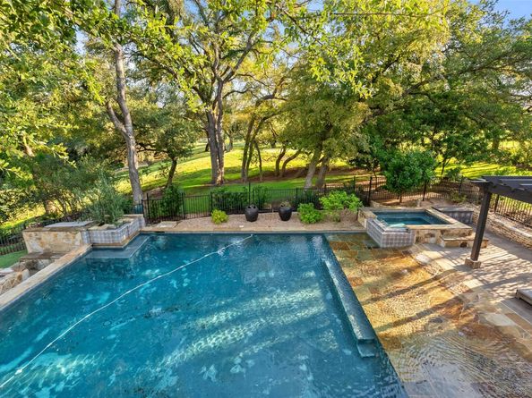 429 Sunfish ST, Lakeway TX 78734