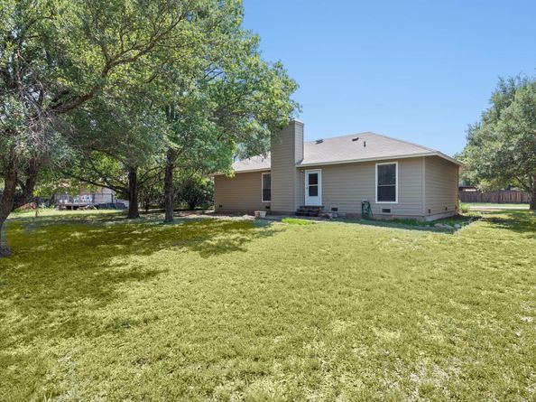 2606 Tumlinson Fort DR, Leander TX 78641