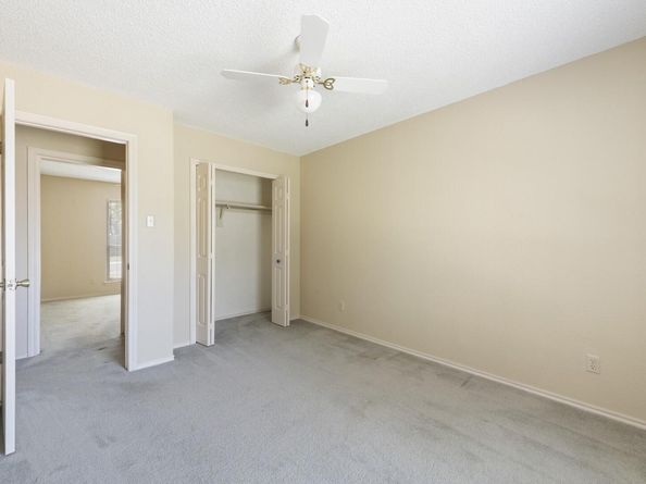 2606 Tumlinson Fort DR, Leander TX 78641