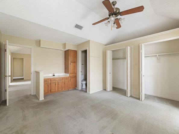 2606 Tumlinson Fort DR, Leander TX 78641