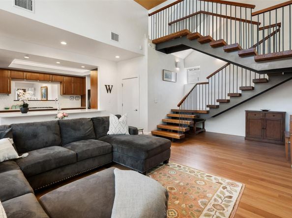 1809 Eva ST, Austin TX 78704