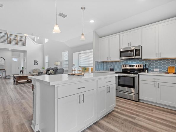 660 Pheasant Hill DR, Georgetown TX 78628