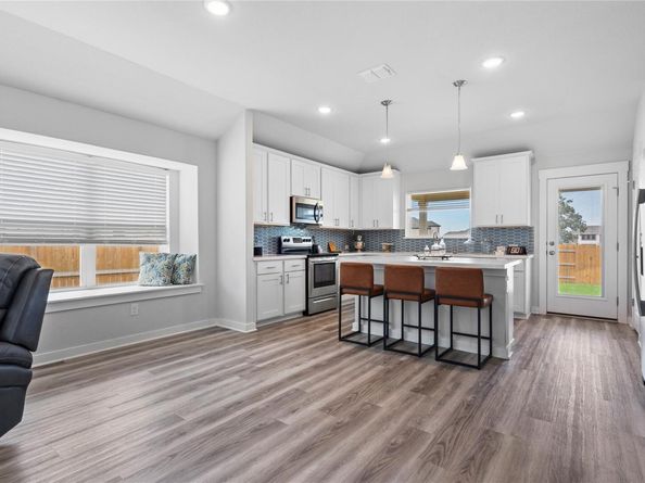 660 Pheasant Hill DR, Georgetown TX 78628